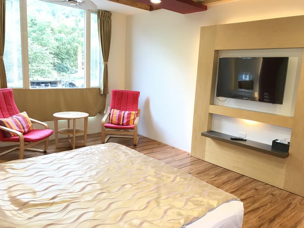 Saint Malo Homestay 鹿谷郷 エクステリア 写真